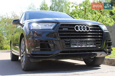 Внедорожник / Кроссовер Audi Q7 2018 в 