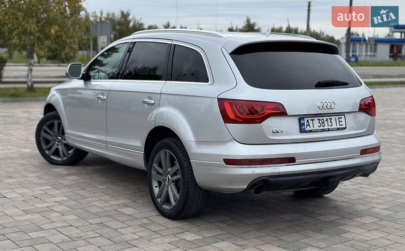 Позашляховик / Кросовер Audi Q7 2011 в Івано-Франківську