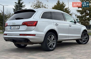 Позашляховик / Кросовер Audi Q7 2011 в 