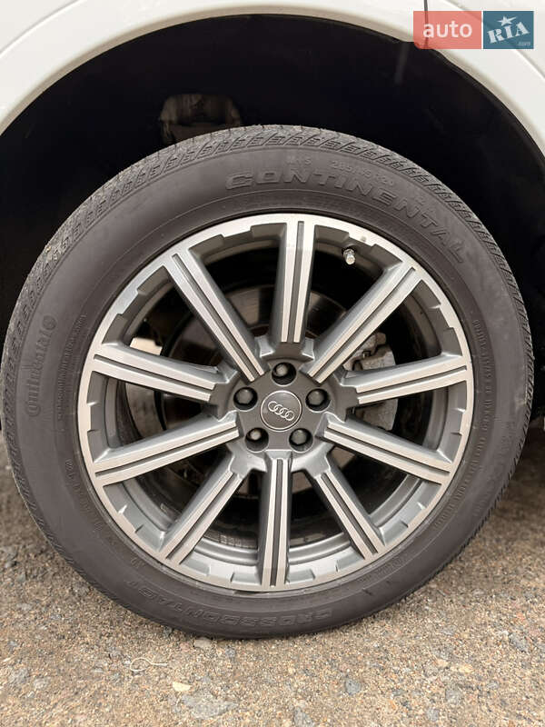 Внедорожник / Кроссовер Audi Q7 2016 в Одессе фото 5 Внедорожник / Кроссовер Audi Q7 2016 в Одессе