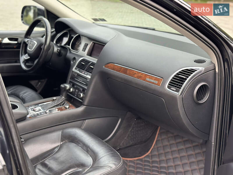 Внедорожник / Кроссовер Audi Q7 2012 в Львове