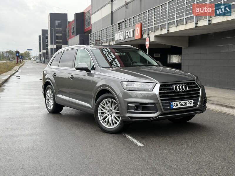 Позашляховик / Кросовер Audi Q7 2016 в Києві фото 32 Позашляховик / Кросовер Audi Q7 2016 в Києві