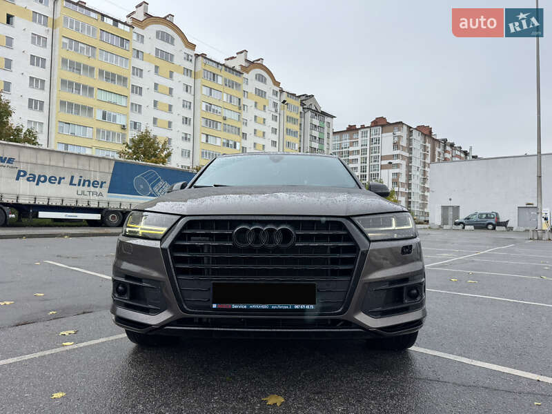 Внедорожник / Кроссовер Audi Q7 2016 в Ивано-Франковске