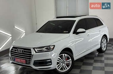 Внедорожник / Кроссовер Audi Q7 2018 в 