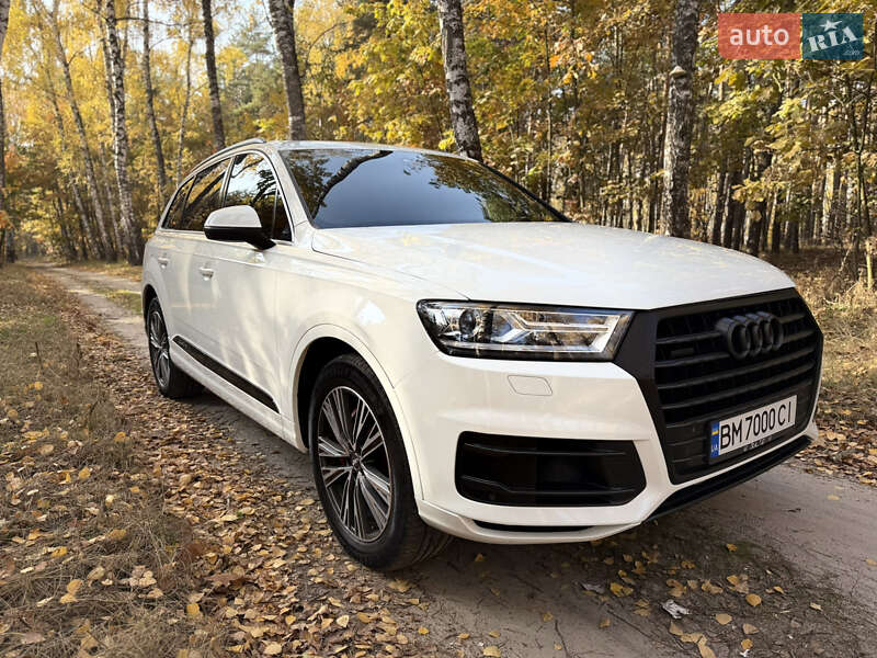 Позашляховик / Кросовер Audi Q7 2017 в Полтаві