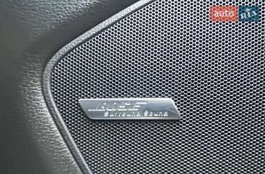 Позашляховик / Кросовер Audi Q7 2007 в 