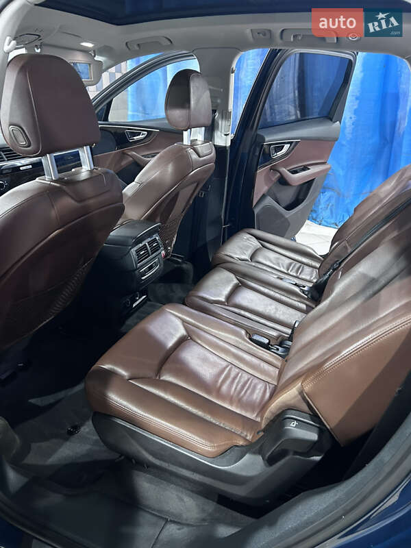 Позашляховик / Кросовер Audi Q7 2018 в Ірпені