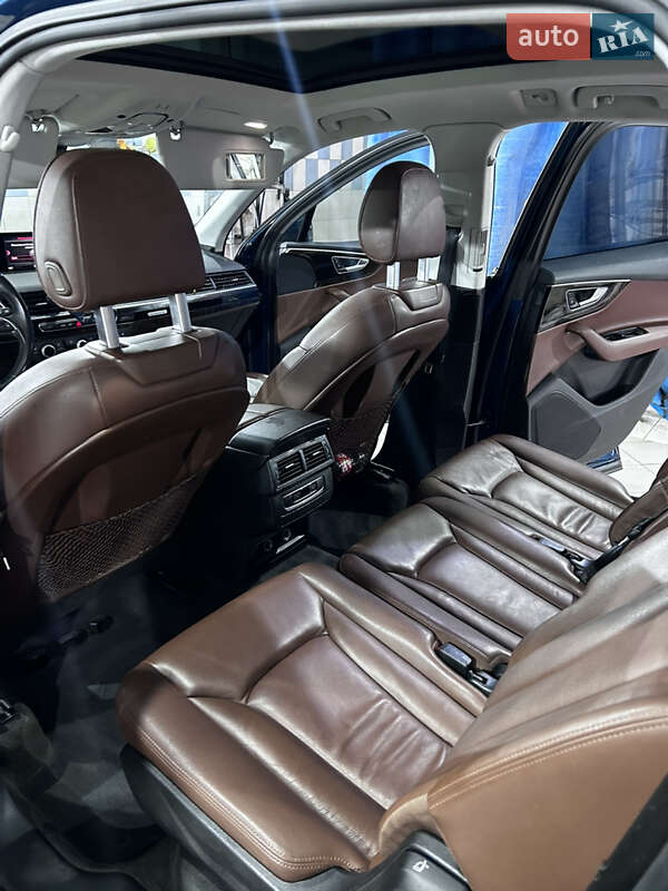 Позашляховик / Кросовер Audi Q7 2018 в Ірпені