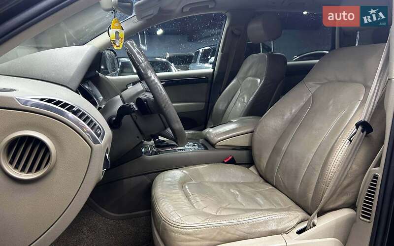 Позашляховик / Кросовер Audi Q7 2007 в Чернівцях