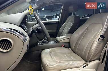 Позашляховик / Кросовер Audi Q7 2007 в 