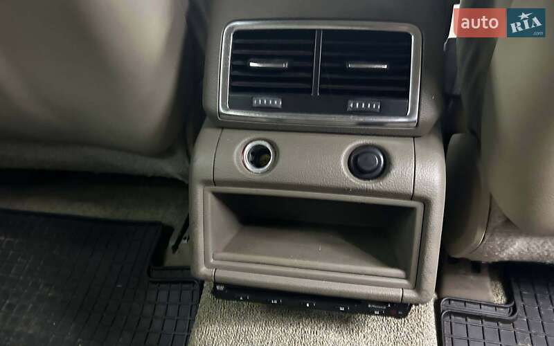 Позашляховик / Кросовер Audi Q7 2007 в Чернівцях
