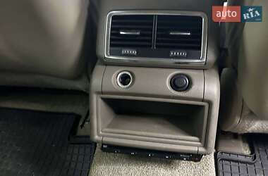 Позашляховик / Кросовер Audi Q7 2007 в 