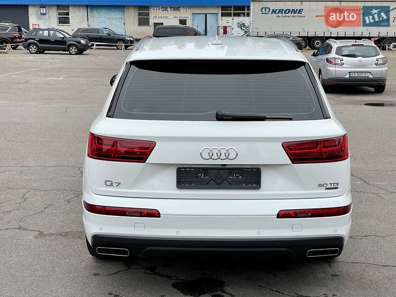 Внедорожник / Кроссовер Audi Q7 2019 в Киеве