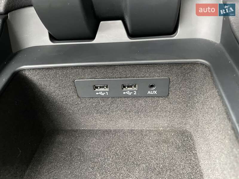 Внедорожник / Кроссовер Audi Q7 2019 в Киеве
