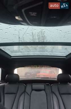 Внедорожник / Кроссовер Audi Q7 2017 в 