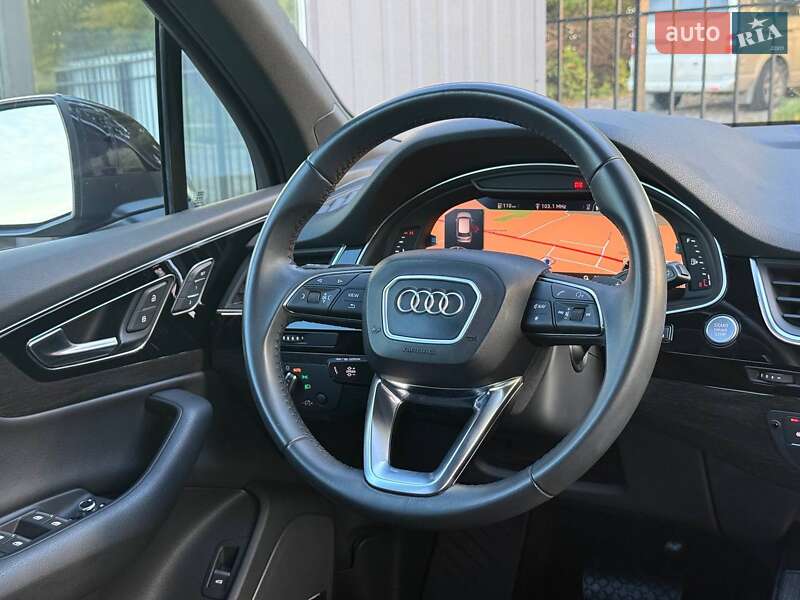 Позашляховик / Кросовер Audi Q7 2018 в Хмельницькому
