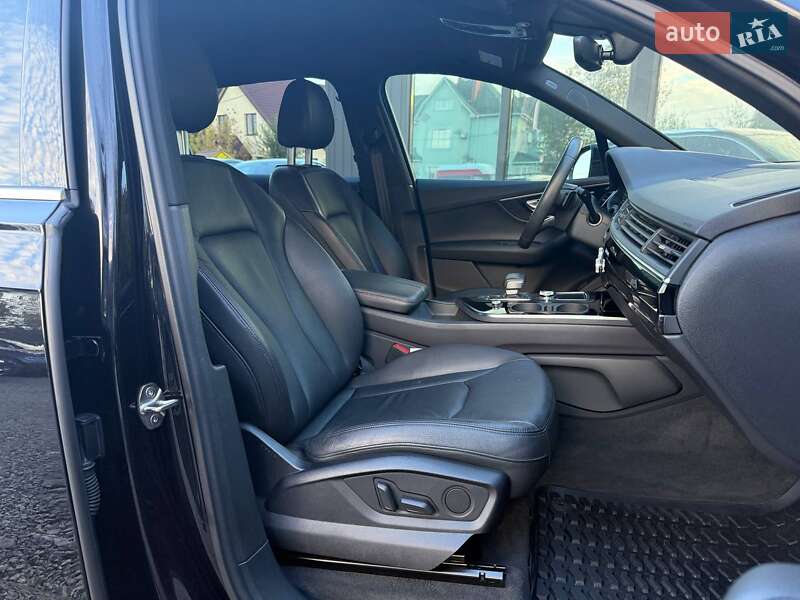 Позашляховик / Кросовер Audi Q7 2018 в Хмельницькому