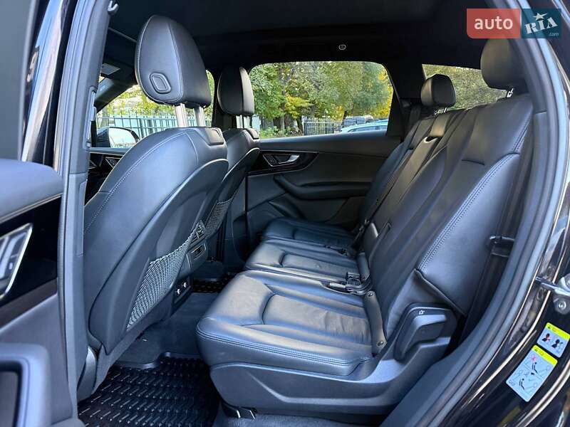 Позашляховик / Кросовер Audi Q7 2018 в Хмельницькому