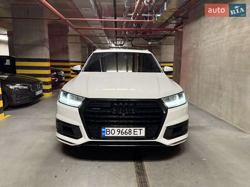 Audi Q7 2015