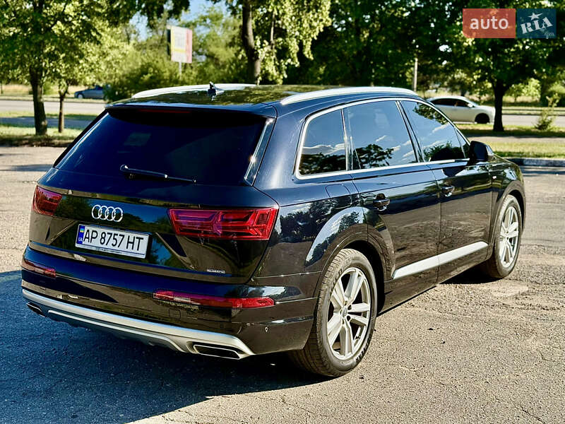Позашляховик / Кросовер Audi Q7 2016 в Дніпрі фото 6 Позашляховик / Кросовер Audi Q7 2016 в Дніпрі