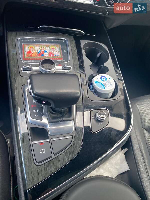 Внедорожник / Кроссовер Audi Q7 2018 в Киеве