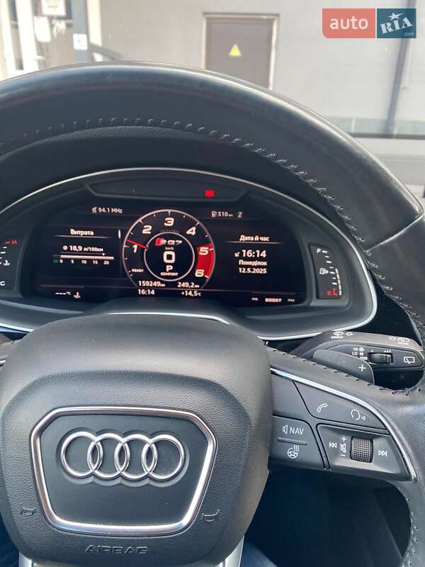 Внедорожник / Кроссовер Audi Q7 2018 в Киеве