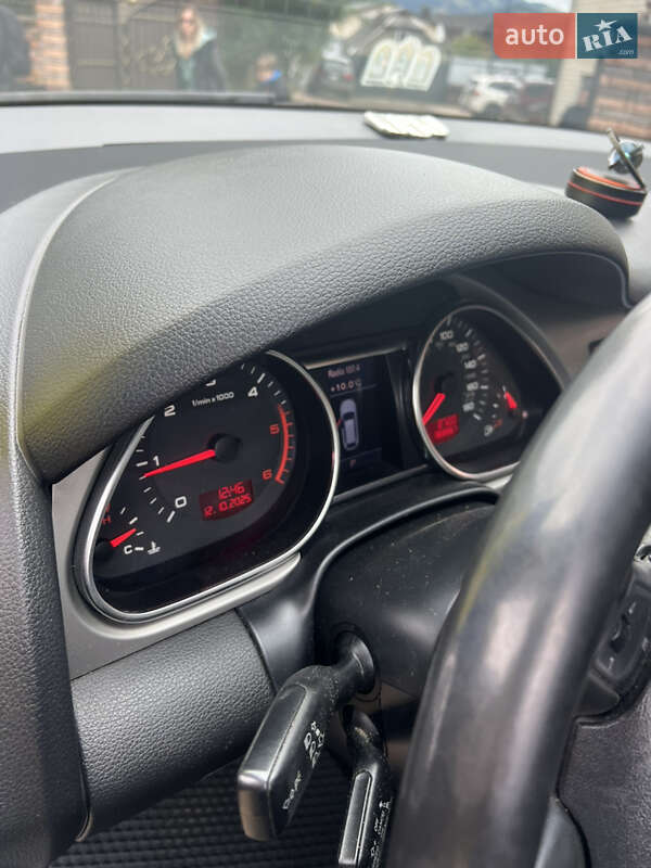 Позашляховик / Кросовер Audi Q7 2009 в Верховині