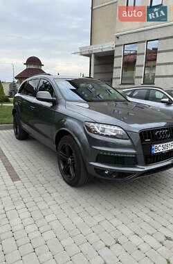 Позашляховик / Кросовер Audi Q7 2012 в 