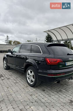 Позашляховик / Кросовер Audi Q7 2015 в 