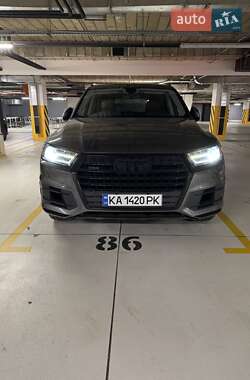 Внедорожник / Кроссовер Audi Q7 2018 в Киеве