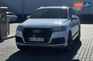 Внедорожник / Кроссовер Audi Q7 2019 в Мукачево