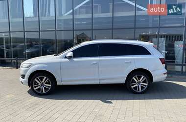 Внедорожник / Кроссовер Audi Q7 2013 в 