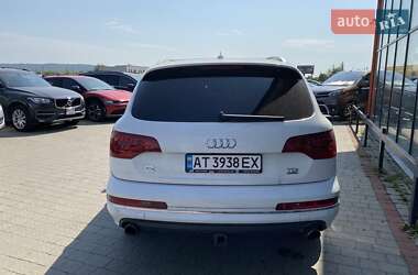 Внедорожник / Кроссовер Audi Q7 2013 в 