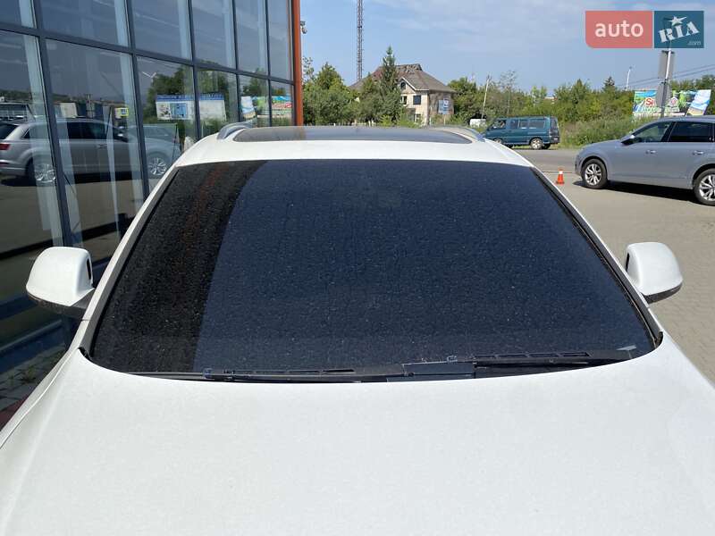 Позашляховик / Кросовер Audi Q7 2013 в Ужгороді