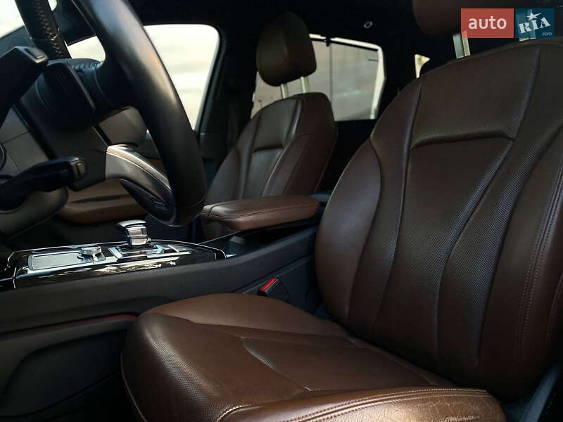 Внедорожник / Кроссовер Audi Q7 2017 в Львове