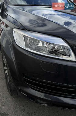 Позашляховик / Кросовер Audi Q7 2006 в 