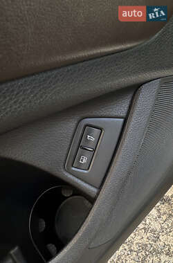 Позашляховик / Кросовер Audi Q7 2006 в 