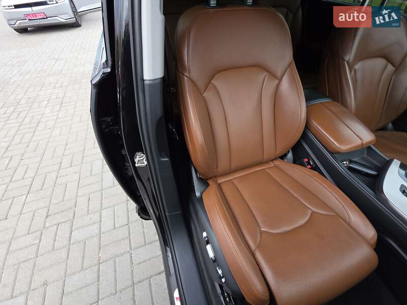 Внедорожник / Кроссовер Audi Q7 2016 в Тернополе