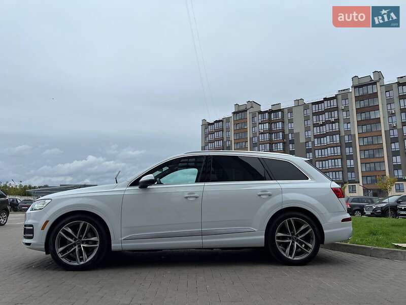 Внедорожник / Кроссовер Audi Q7 2017 в Киеве фото 12 Внедорожник / Кроссовер Audi Q7 2017 в Киеве