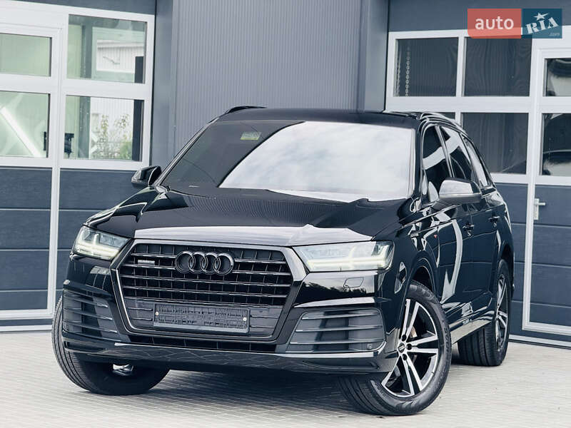 Позашляховик / Кросовер Audi Q7 2016 в Мукачевому