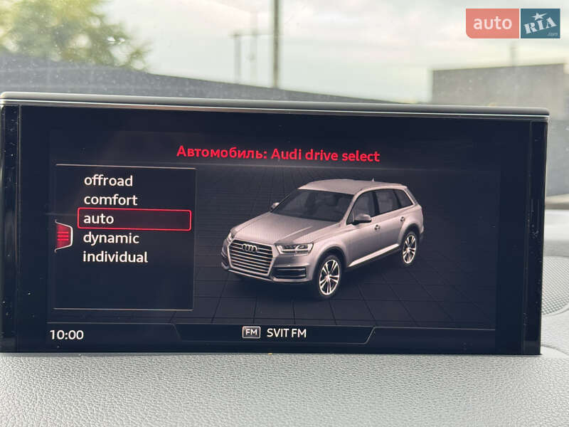 Позашляховик / Кросовер Audi Q7 2016 в Мукачевому