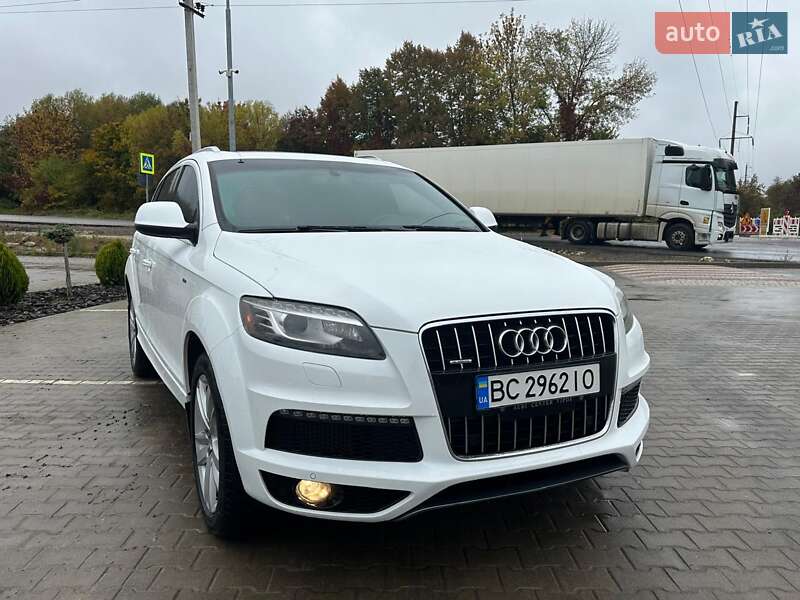 Внедорожник / Кроссовер Audi Q7 2011 в Золочеве