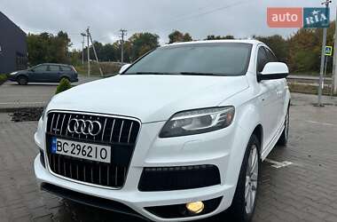 Внедорожник / Кроссовер Audi Q7 2011 в 