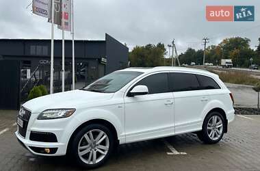 Внедорожник / Кроссовер Audi Q7 2011 в 