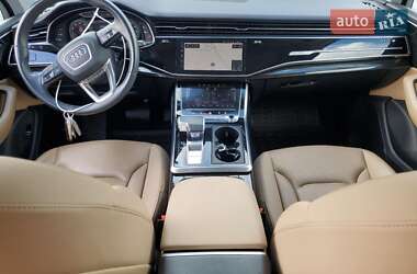 Внедорожник / Кроссовер Audi Q7 2020 в 