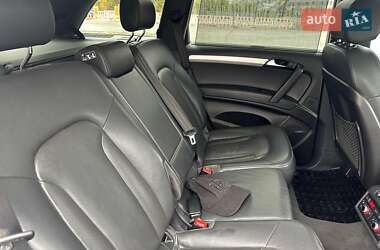 Внедорожник / Кроссовер Audi Q7 2011 в 