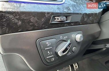 Позашляховик / Кросовер Audi Q7 2017 в 