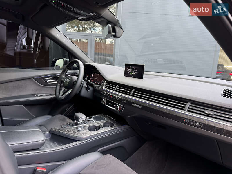 Внедорожник / Кроссовер Audi Q7 2017 в Киеве фото 75 Внедорожник / Кроссовер Audi Q7 2017 в Киеве