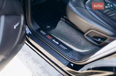 Позашляховик / Кросовер Audi Q7 2007 в 