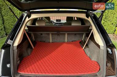 Позашляховик / Кросовер Audi Q7 2017 в 